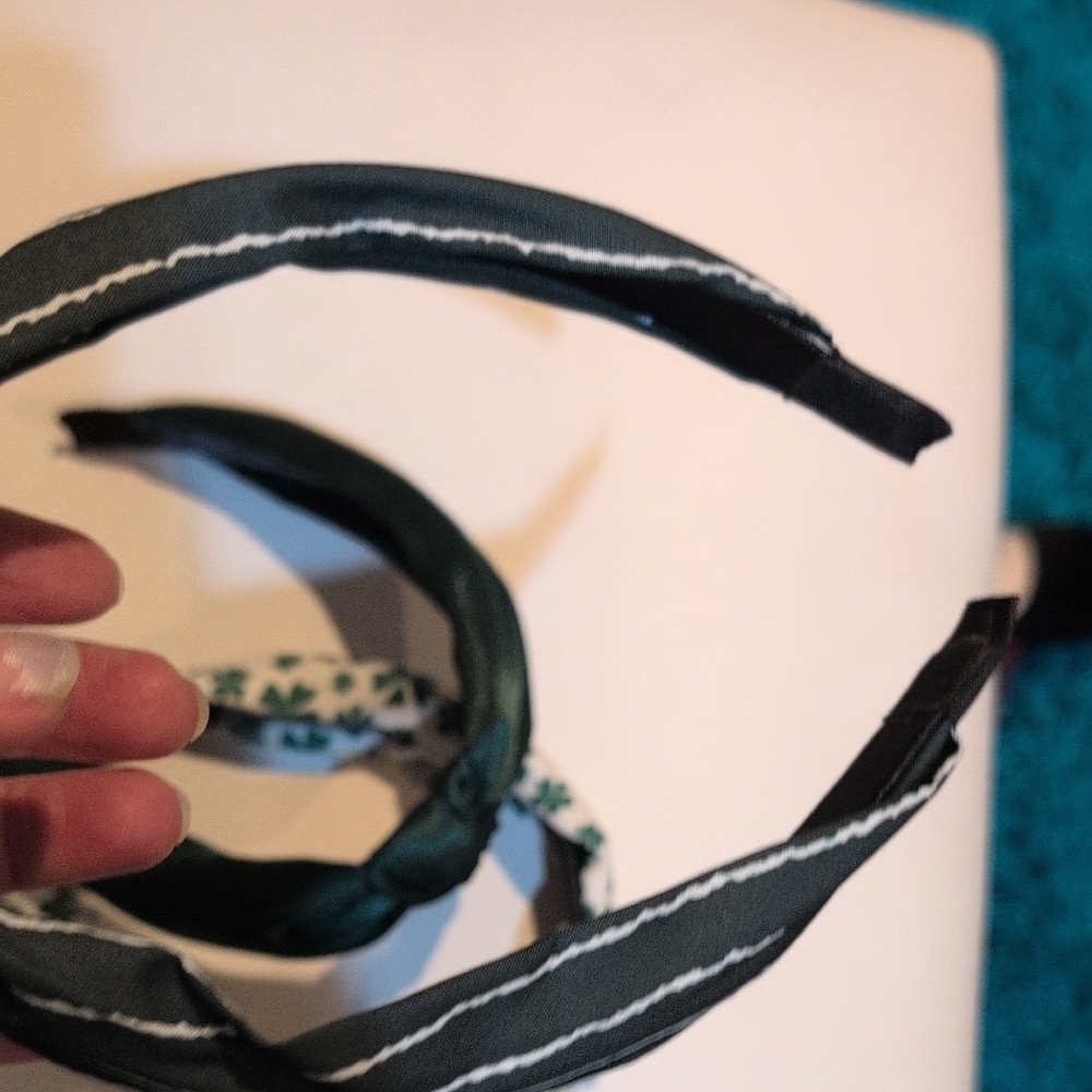 Elegant Green and White 3 Piece Headband Set - Picture 5 of 7